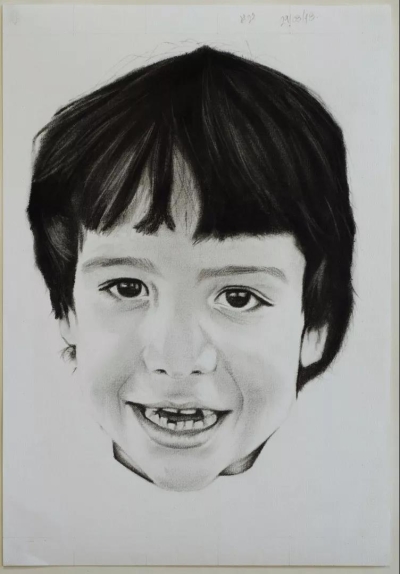 Self-David Rodriguez #27, charcoal and graphite on paper, 27x38cm