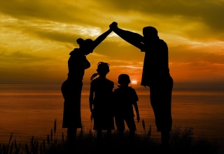 family-1466262-960-720-1
