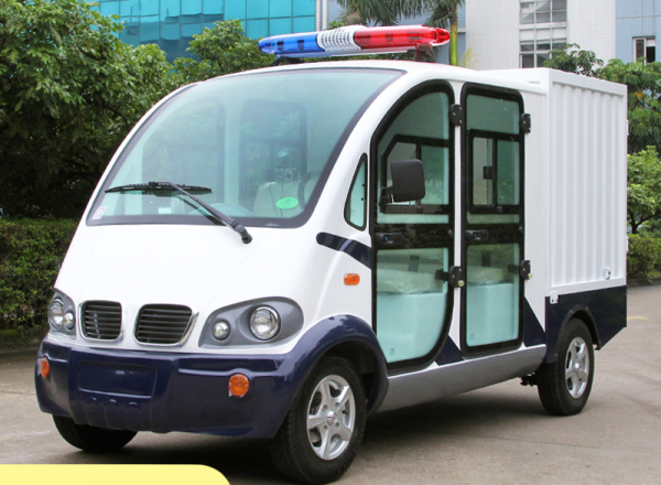 四座電動載貨巡邏車|電動封閉巡邏車|四座全封閉帶貨箱電動巡邏車