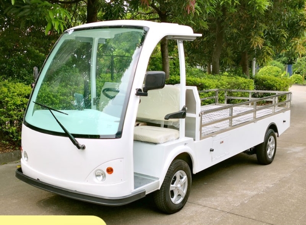 兩座電動載貨車,兩座電動平板貨車,廠內電動搬運車,一噸電動貨車