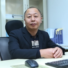 注册一级造价工程师（土建）
有逾26 年市政、房地产建筑工程施工及造价控制经验