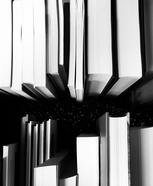 abstract-art-black-and-white-books-207732