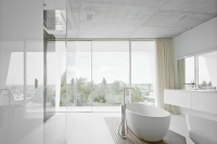 19-White-modern-bathroom-design