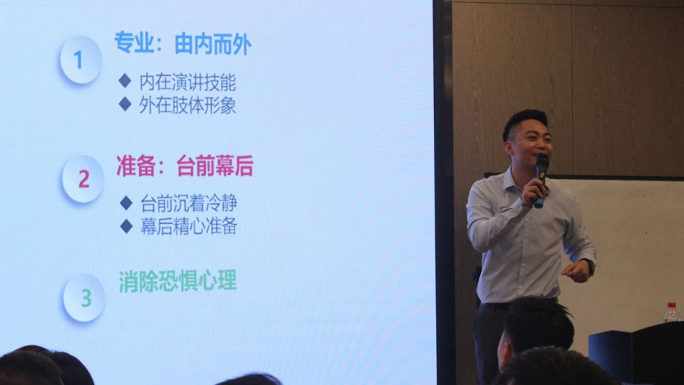 https://mmbiz.qlogo.cn/mmbiz_png/GkVgjiaicukImTWVyDhOPPcv5Ec3VKQWjb8UCQicKzCl3KeK9op6zRp8sZicSqiaw98htGibmhwHXw6cUghOQCfXYS8A/640?wx_fmt=png