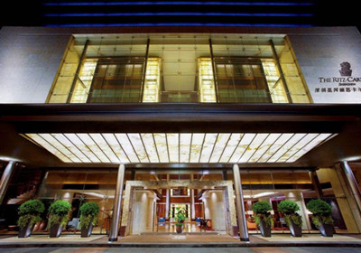 深圳麗思卡爾頓酒店機房項目，我司通過與多家公司角逐，成功拿下該項目，客戶對我司的專業能力非常認可，經過有序的施工，現已經驗收完成。