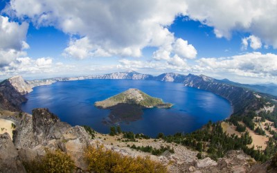 Wide,Angle,View,Of,Crater,Lake,Form,The,Top,Of
