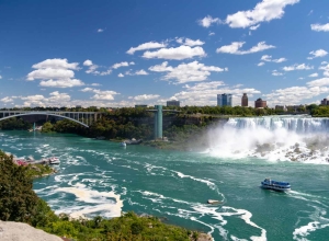 TAL-rainbow-bridge-NIAGARAVIEWS0523-8a1fc622507b4b0a9ce66e98da7b5c94