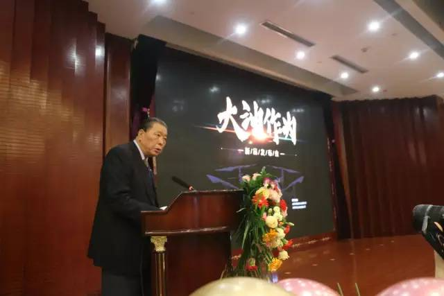 点击进入看图评论