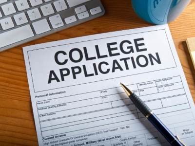 college-applications-iStock