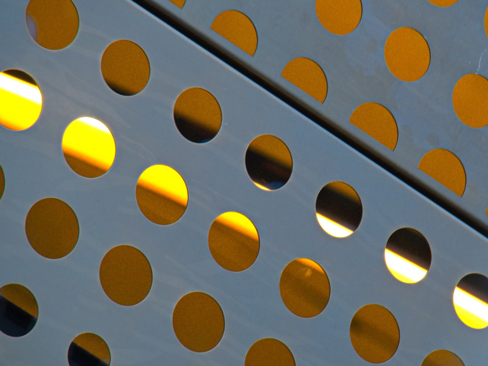 metal patten background exterior wall building abstract architecture industrial facade texture modern design line circle holes detail 细部 孔洞 圆 线 设计 现代 织构 立面 工业 建筑 摘要 建筑 墙 外部 背景 彭定康 金属