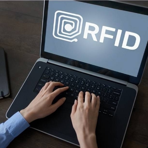 改进的RFID扎带标签：高效资产管理的利器