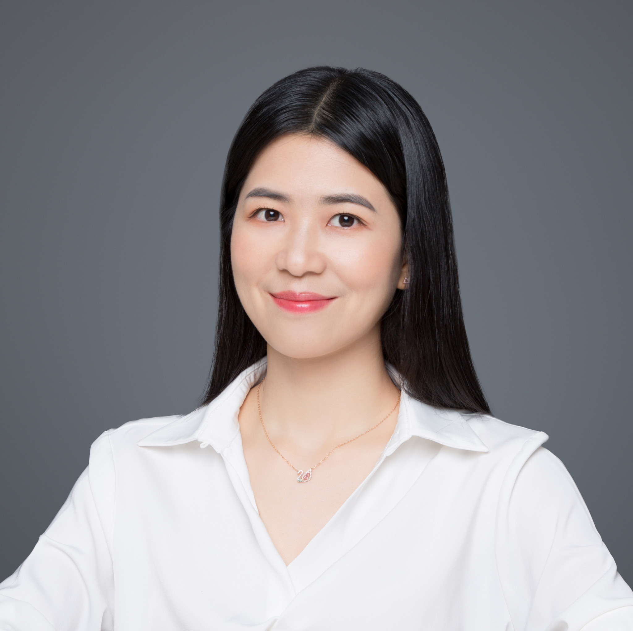 Emily graduated from Chongqing University of Technology with a master's degree. Emily focuses on automotive electronics cross-field compliance and certification solutions.