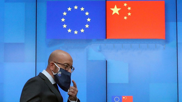傅聪大使接受彭博社专访：中欧是否正走向贸易战？