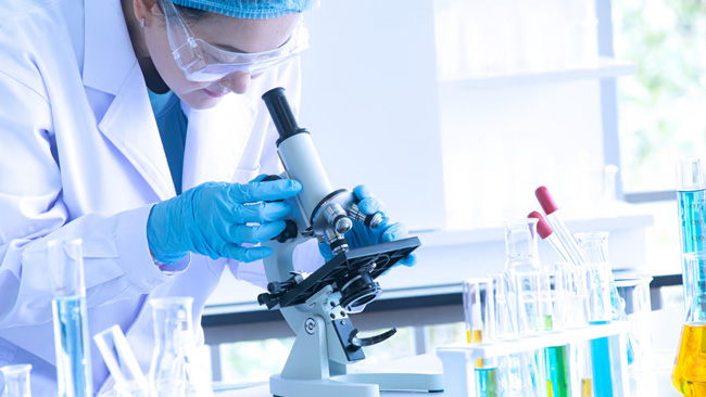 科学家科研人员生物医药