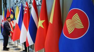 在美国关税战威胁下，中国与东盟完成谈判，以建立更强有力的自由贸易协定