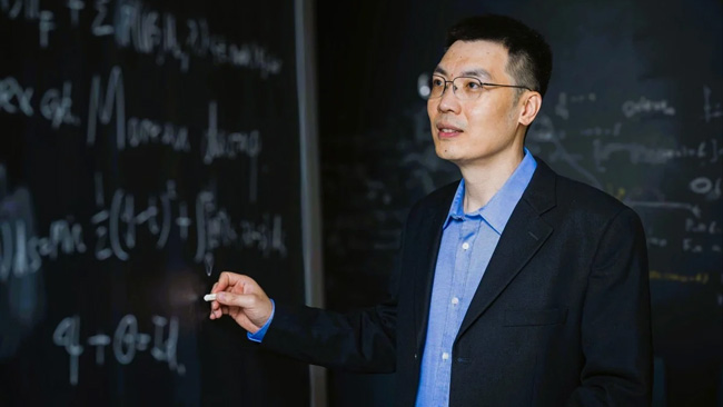 科学科技数据科学家佘宜元