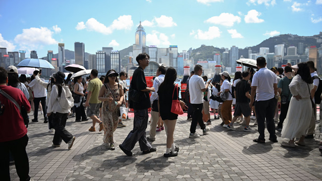 人群香港国庆旅行