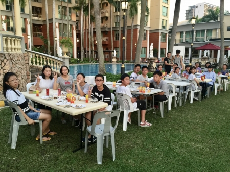 终于考完了，烧烤聚会2