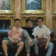 欢迎上海友塔游戏卡卡春哥来入特招聘