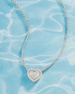 collection-Eternelle-apm-monaco-heart-necklace
