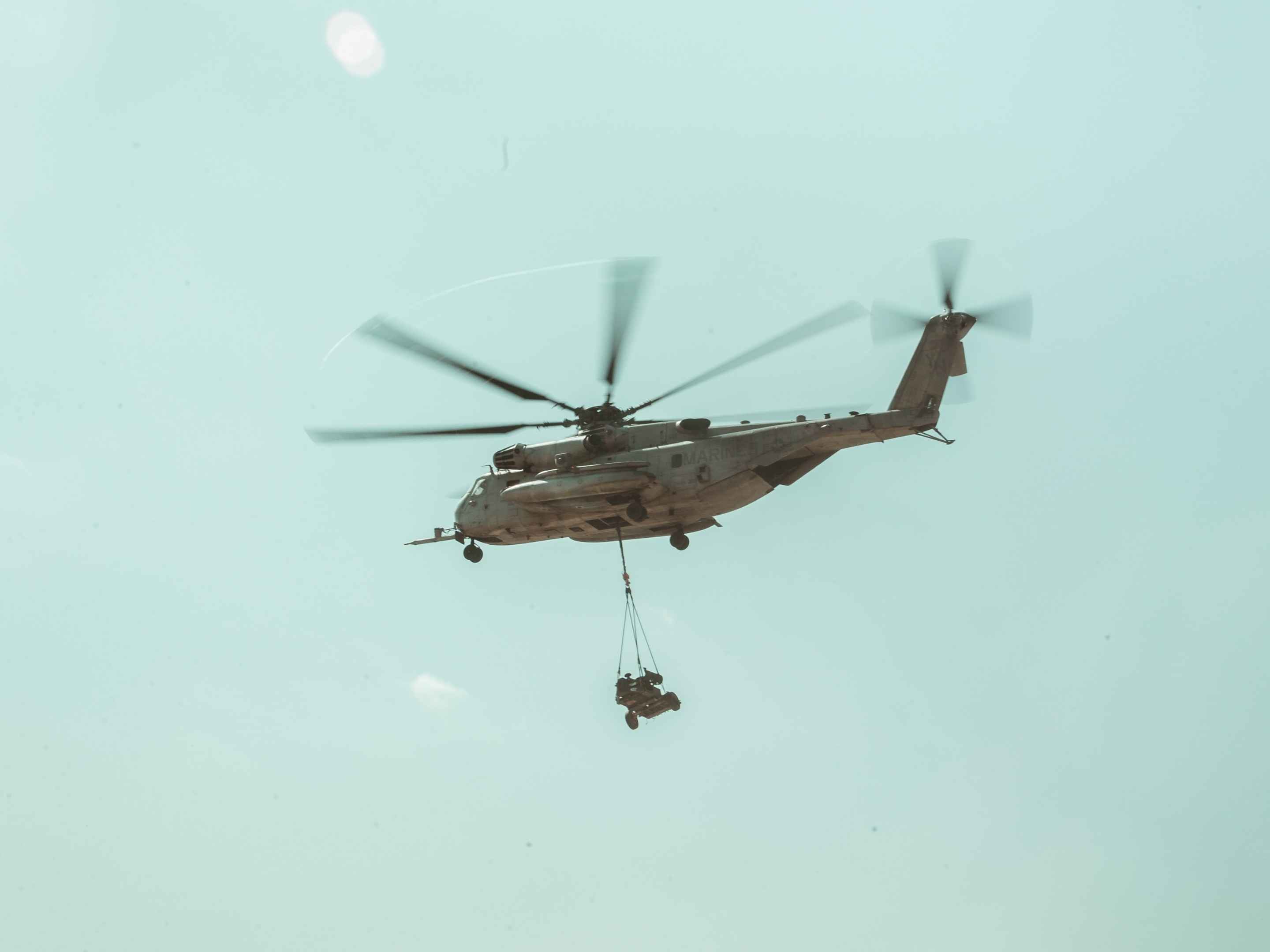 5-3.軍用方艙吊裝