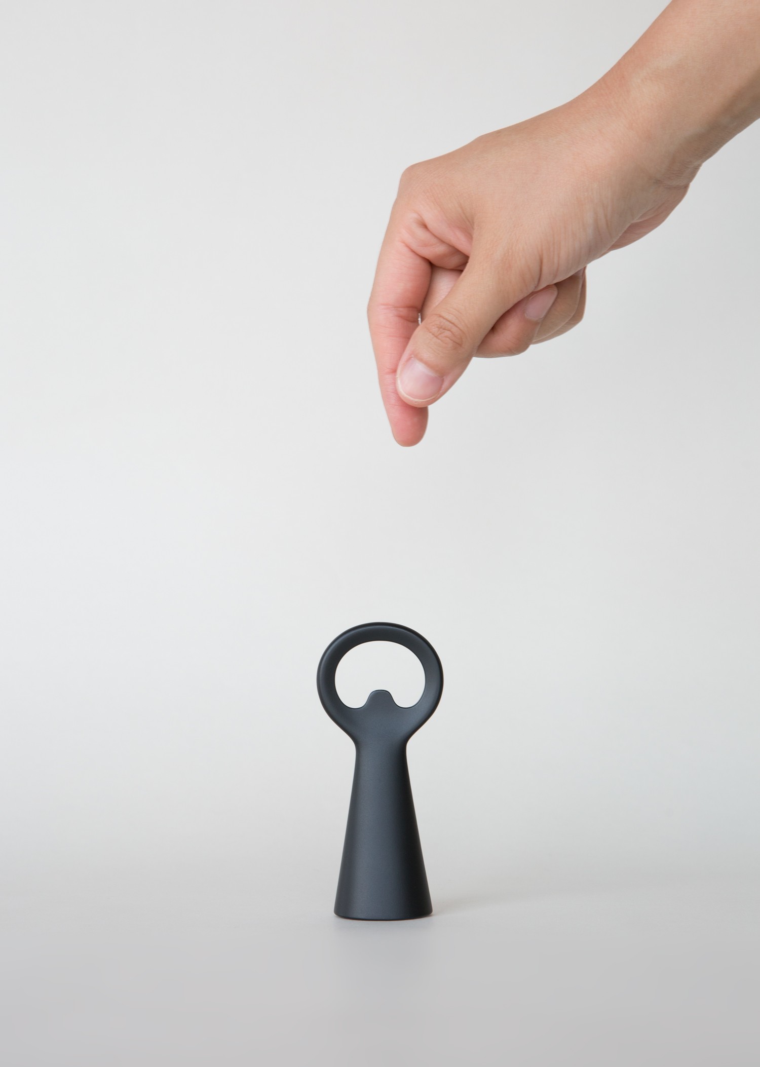 Opener_hand
