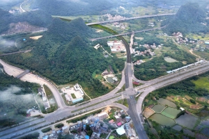 47-G358-貴港至貴隆高速公路慶豐出口一級公路（貴港城區段改造）工程