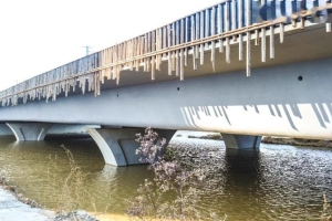 49 鄭州航空港經濟綜合實驗區工業一路跨梅河干流橋等10座橋梁工程