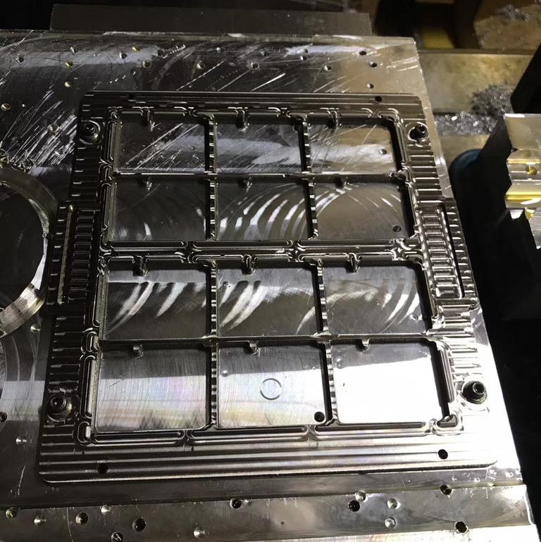 東大精機精雕機生產廠家直銷 鋁模雕銑機自主研發