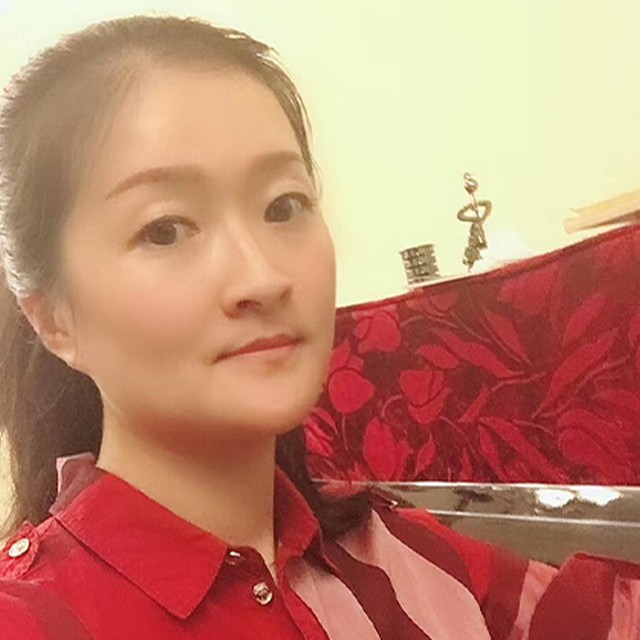 邱希佳