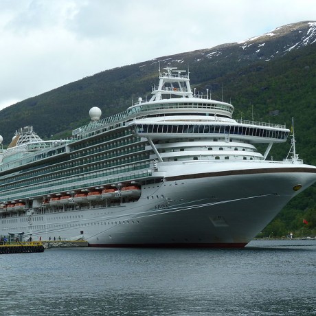 Azura_docked_in_Flaam,_Norway