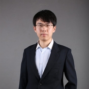 ■  資深專利代理師
  ■  執業領域：互聯網、通訊、圖像處理
  ■  代表客戶：阿里巴巴?新浪?奇虎360?維信諾?美團