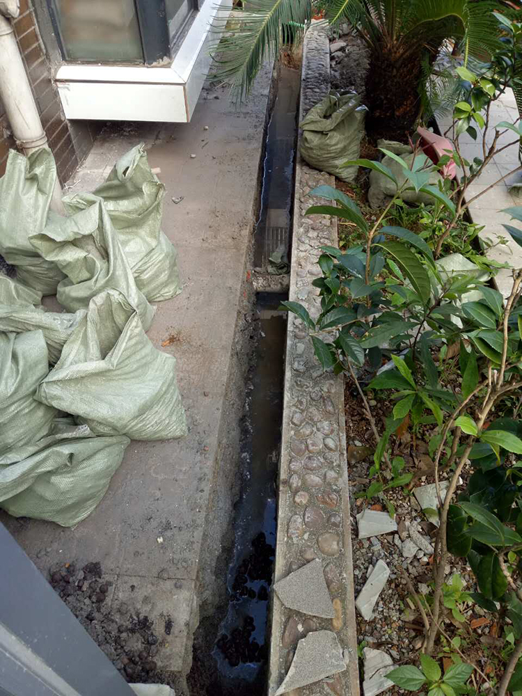 排水沟漏水维修-施工前
