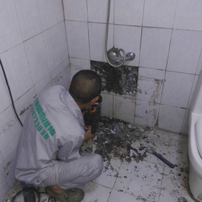 卫生间漏水维修