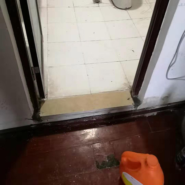 门槛石漏水