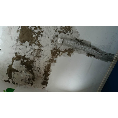 楼梯过道渗水