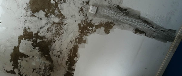 楼梯过道渗水