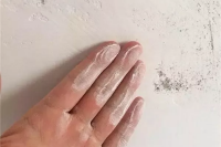 翻新