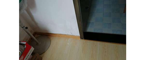 观庭金色世家　　卫生间漏水