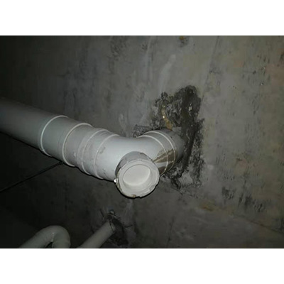 管根漏水