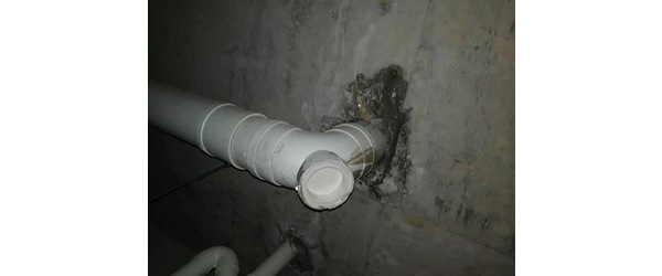 管根漏水