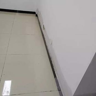 光谷汇金中心卫生间漏水3