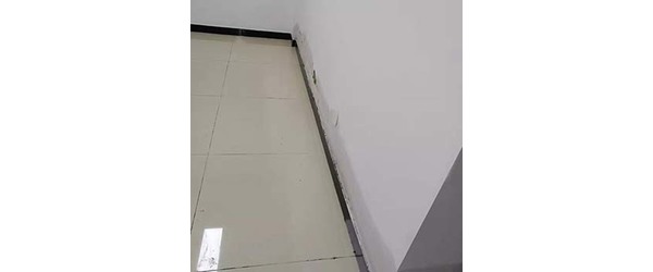 光谷汇金中心卫生间漏水3