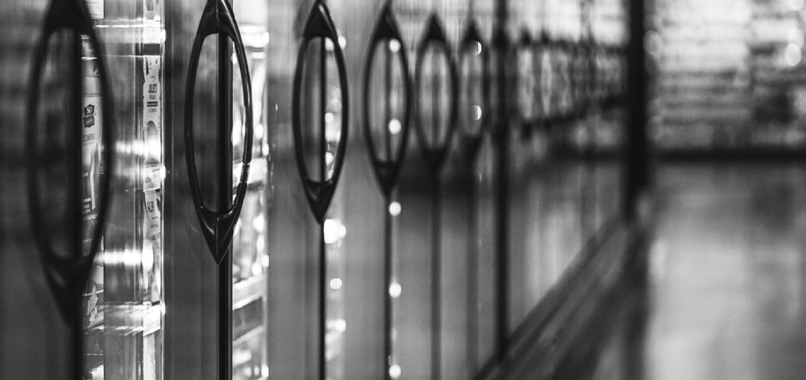 應用盛萬江傳感器的無人零售結(jié)賬系統(tǒng)
正在改變?nèi)藗兊馁徫锓绞健? description=