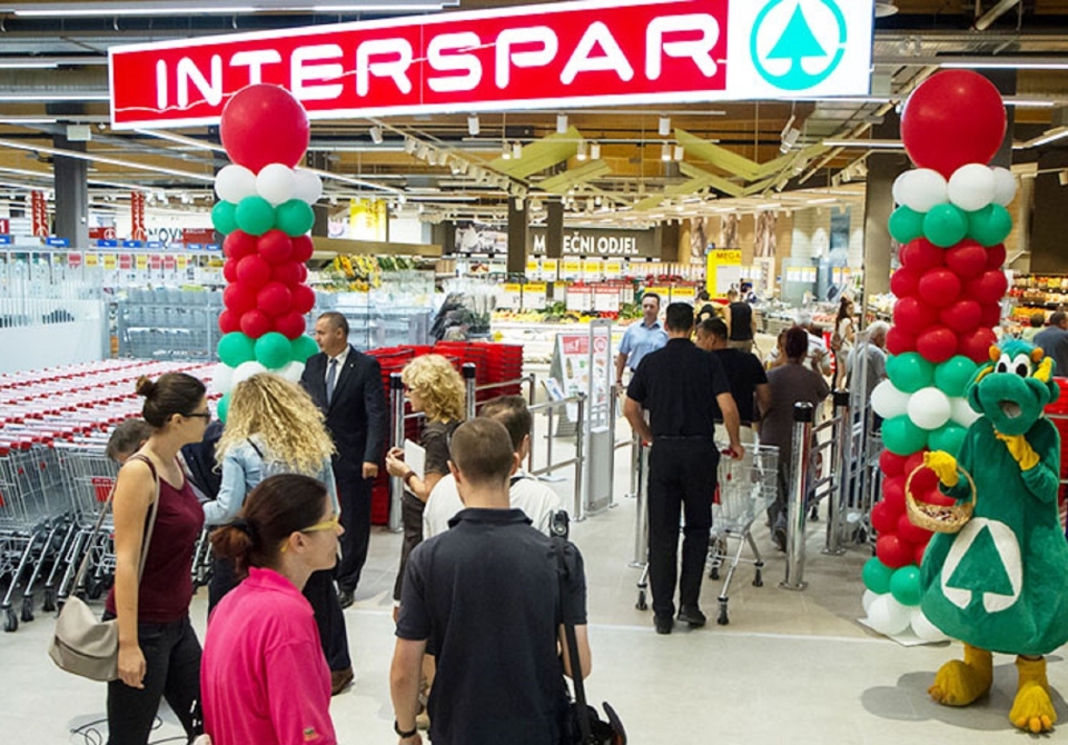 HR_example-of-INTERSPAR-Hypermarket-in-Croatia750x500
