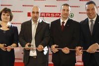 HU-Ribbon-cutting-ceremony-for-the-refreshed-Pesterzsébet-INTERSPAR750x500