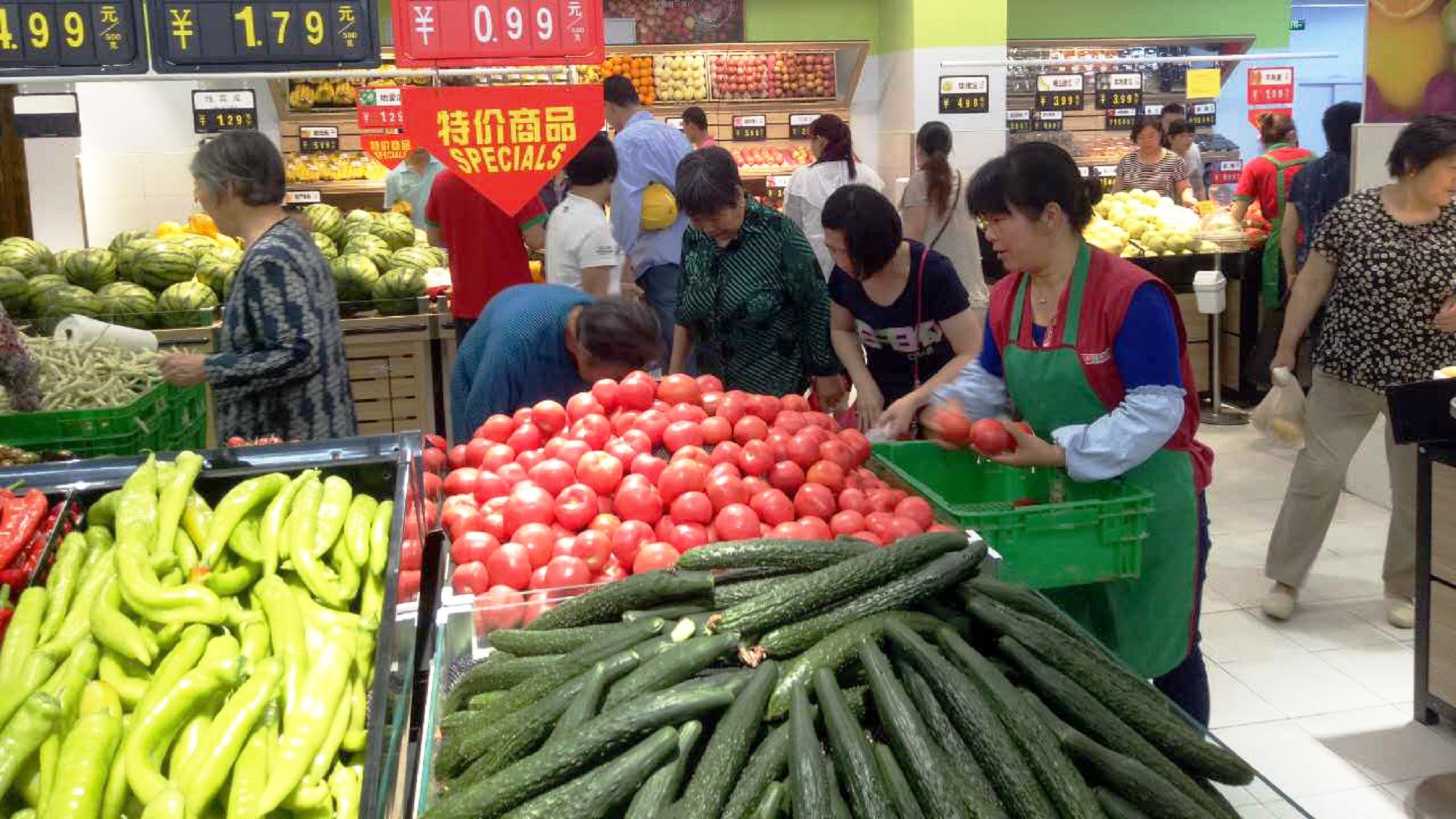 家家悦莱芜南方商城店开业4