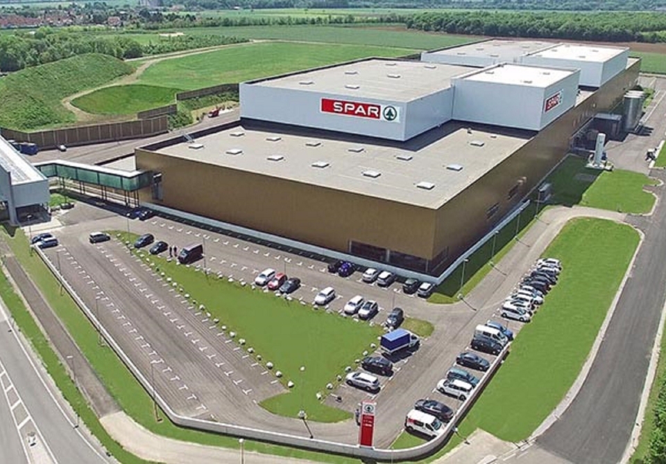SPAR-Austria-opens-Europes-most-modern-logistics-centre-in-Ebergassing-1