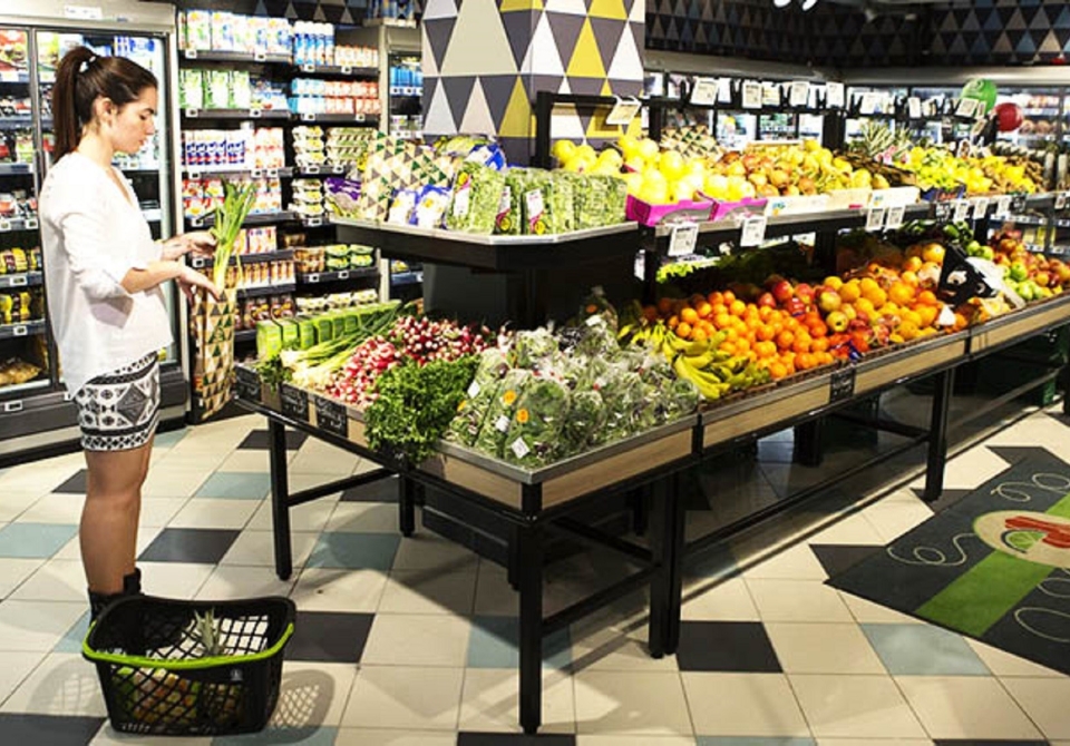 FR-SPAR-Aix-en-Provence_Fresh-and-convenience-are-a-focus-at-this-new-SPAR-store750X500