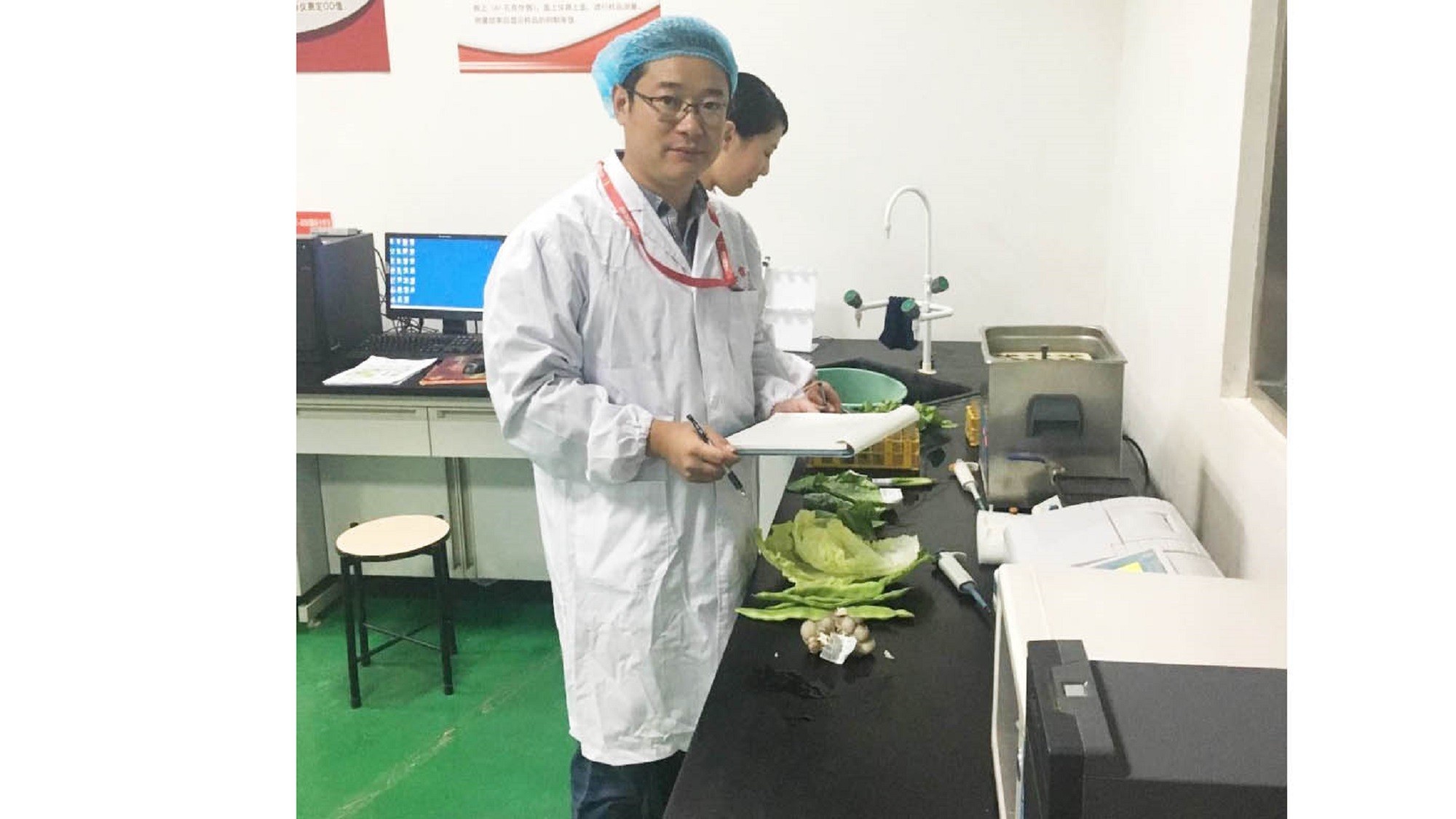 Watchman of Food Safety Wang Xiaohui 2